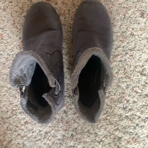 Skechers ankle boots. Women’s 7.5